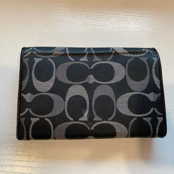 Coach Trifold Wallet - Picture 3 of 5